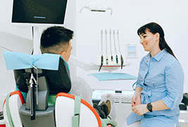 Dental Hygiene Cardiologists are doctors who specialize in diagnosing and trting diseases or conitions of the heart and blood.